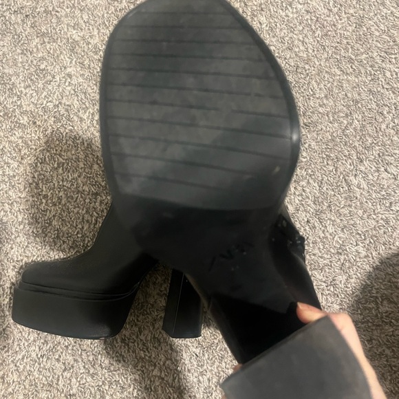 Zara boots - Picture 4 of 6